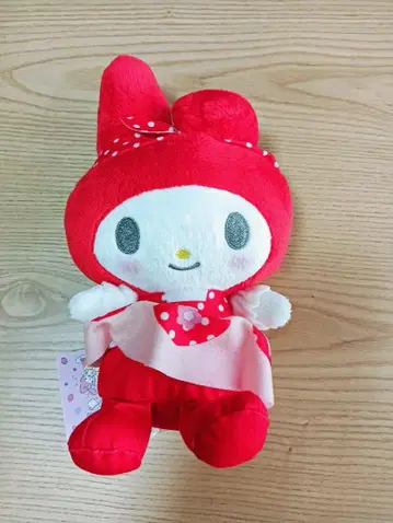 마이멜로디 봉제 인형 빨간색