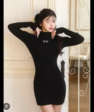 다리치 리본 비쥬 니트 미니 원피스
