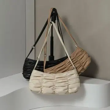 lawgy whip shirring bag