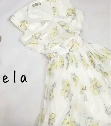 noela 꽃무늬 슬리브리스 원피스