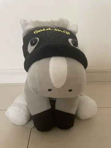 골드십 봉제 인형