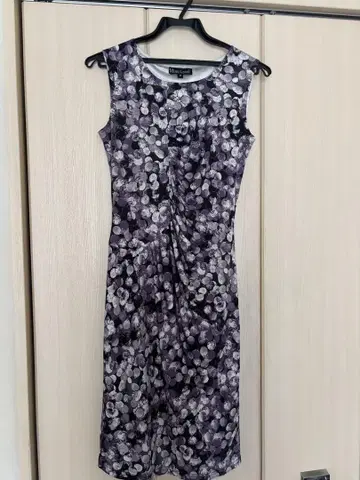 Mimi Grant 민소매 무릎 기장 원피스 M