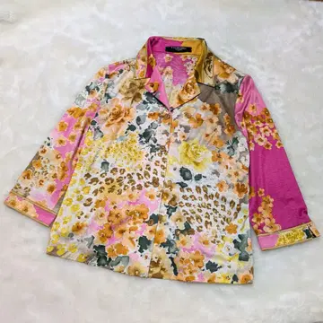 레오나르 꽃무늬 7부 소매 블라우스 M