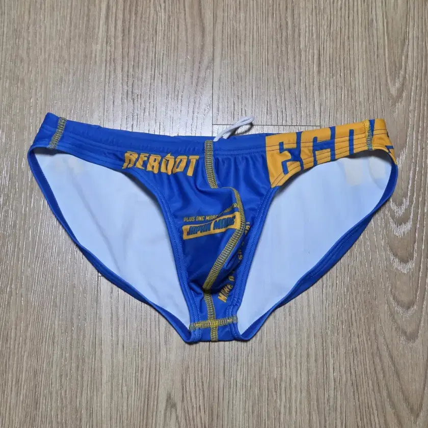 EGDE Reboot Men's Triangle Swim Briefs #egde,#엑디,#수영복
