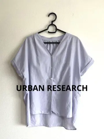 [ URBAN RESEARCH ] 에어리 V넥 반팔 셔츠 정가 9900엔