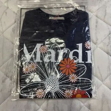 Mardi 티셔츠