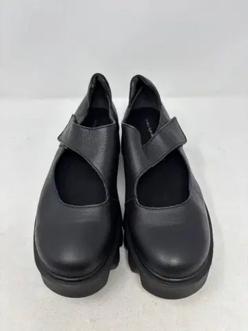 A598 칼리시모알테 모드 통굽 펌프스 스트랩 신발 소가죽 경량