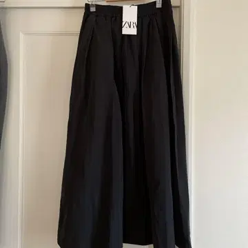 미사용 새상품 ZARA 스커트