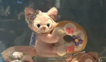 리나벨 인형 배지 필드위드조이