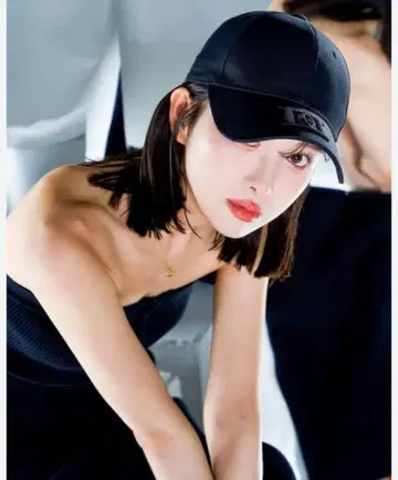 Darich 롱 브림 로고 캡 블랙