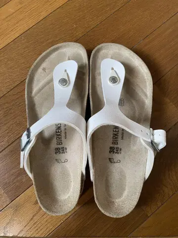 BIRKENSTOCK 화이트 38 기제 플립플랍