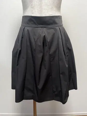 FOXEY NEW YORK 플리츠 스커트 다크 그레이 40
