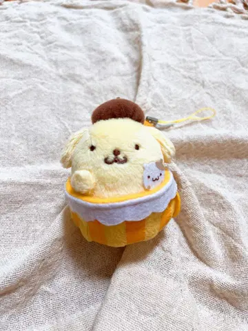 산리오 폼폼푸딩 카페 이어폰 잭