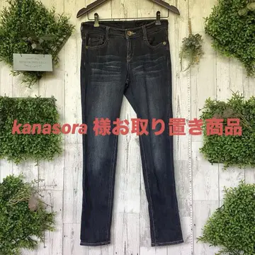 평평하게 놓은 허리 38 스트레치 밑위 22