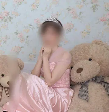 컬러 드레스