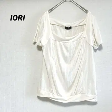 [ 미사용 새상품 ] IORI 이오리 반팔 티셔츠 아이보리 M