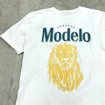 라이온 애니멀 로고 Modelo 상의 반팔 티셔츠 구제 의류 화이트 M