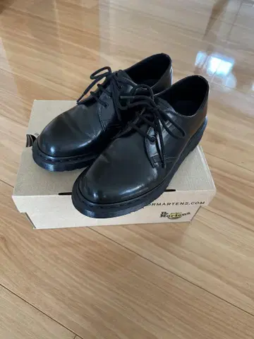 Dr. Martens 닥터마틴 3홀 mono 25cm