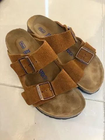 버켄스탁 BIRKENSTOCK 애리조나 37 24cm