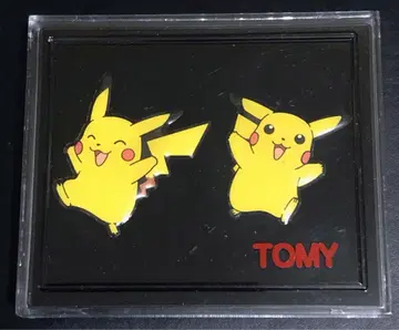희귀품 피카츄 핀 배지 TOMY