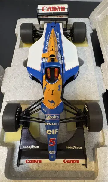 Williams Renault F1 Exoto 1/18