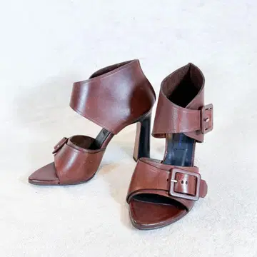[ 새상품급 ] Proenza Schouler 버클 스트랩 샌들 브라운