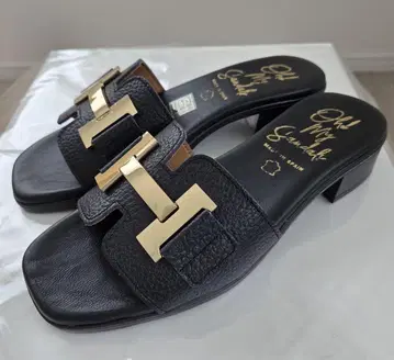 [Oh my Sandals] 메탈 오너먼트 뮬 샌들 36 사이즈