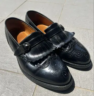 스코치그레인 27.5cm EEE 로퍼 태슬 메달리온