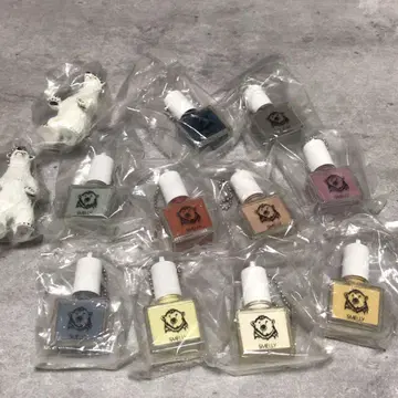 SMELLY 스멜리 가챠가챠 매니큐어 흰 곰