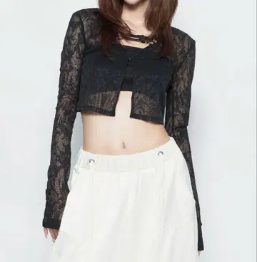 theredthread S clip cardigan cropped