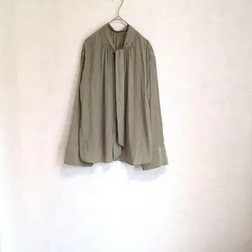 NOBLE 노블 할섬 데신 보타이 블라우스 피스타치오 프리 일본제