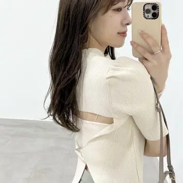 코코딜 백 오픈 니트
