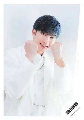 SixTONES 21년 on eST 제씨 공식 사진 *1장
