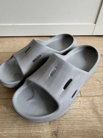 호카 Hoka 샌들 RECOVERY SLIDE