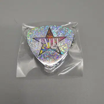 B'z UNITE#02 회장 한정 가챠 피크 배지 메탈릭