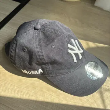 moma 캡 네이비
