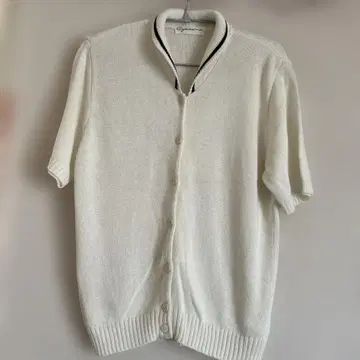 A-171) Capricorne. 반팔 니트 가디건 고가 브랜드