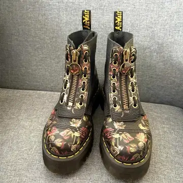 꽃무늬*Dr. Martens SINCLAIR 로즈 부츠 앤티크