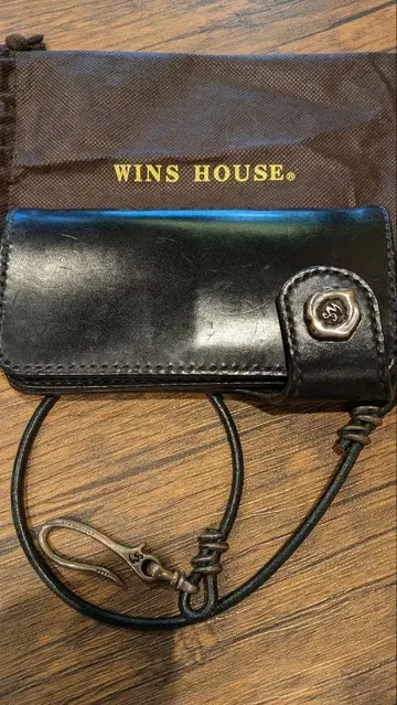 WINS HOUSE 블랙 지갑 체인