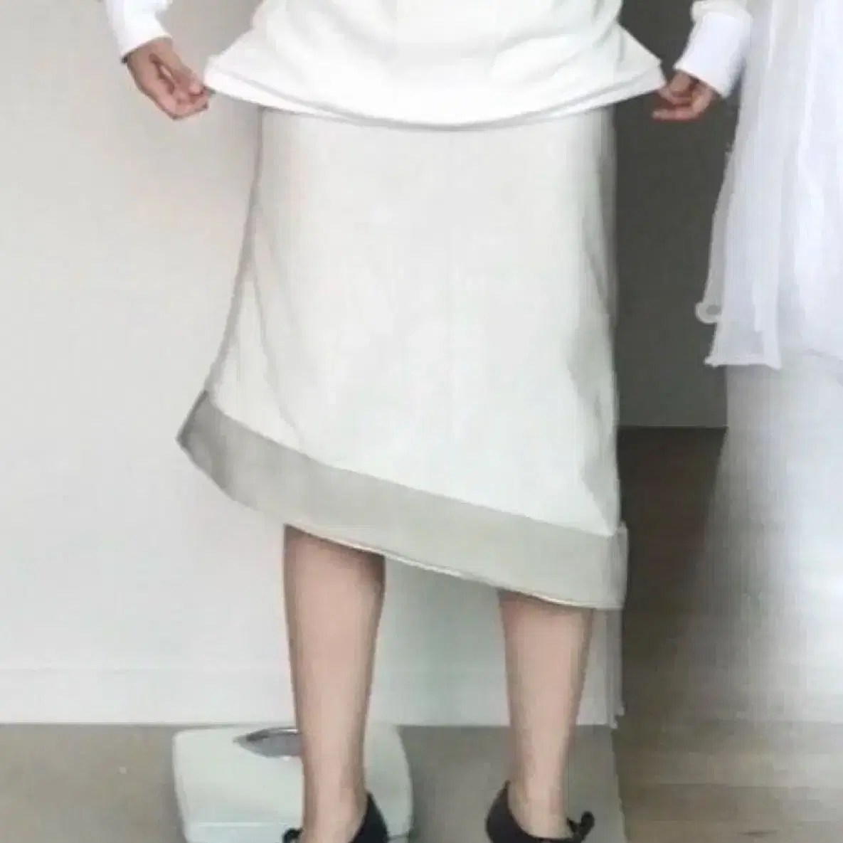 구해요) eonts swing waffle skirt