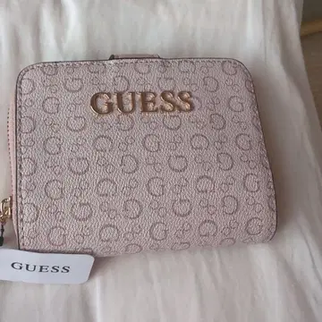 GUESS 핑크 접이식 지갑