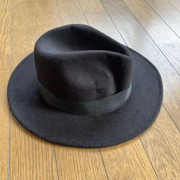 검정 울 펠트 햇