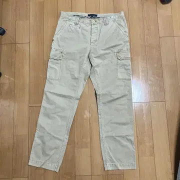 TOMMY HILFIGER 베이지 카고 팬츠