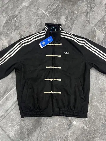 adidas 블랙 스트라이프 자켓