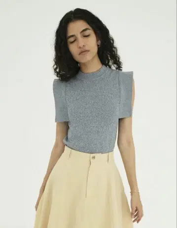 SQUARE SLEEVE KNIT TOPS 사이즈 1