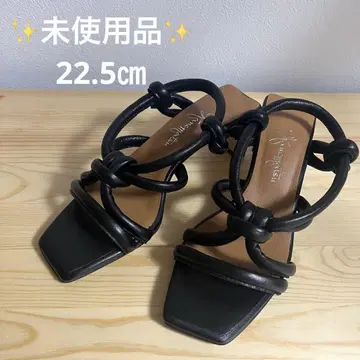 [미사용] 긴자 카네마츠 샌들 블랙 가죽 와이드 힐