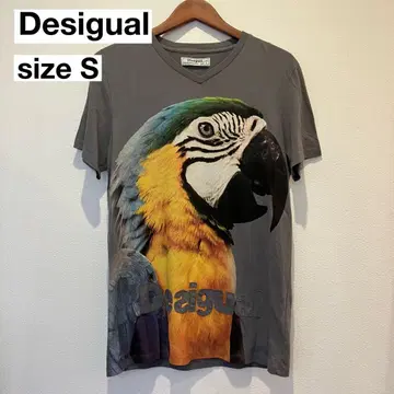 49 Desigual 데시구알 앵무새 반팔 프린트 티셔츠 S 새상품