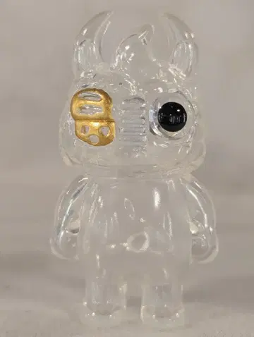 REALHEAD/UAMOU 우아모스 클리어 성형