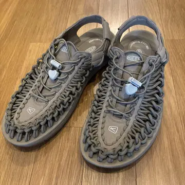 새상품급 킨 keen 샌들 UNEEK 유니크 남성용 26.5