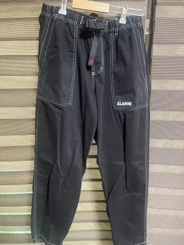 XLARGE 스트레치 블랙 팬츠 S 사이즈